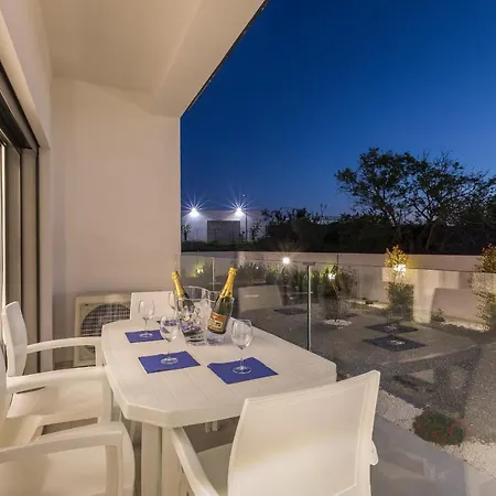 Appartamento Correeira Luxury Residence T2 J - Albufeira, Pools, Wifi, Bbq, Beach